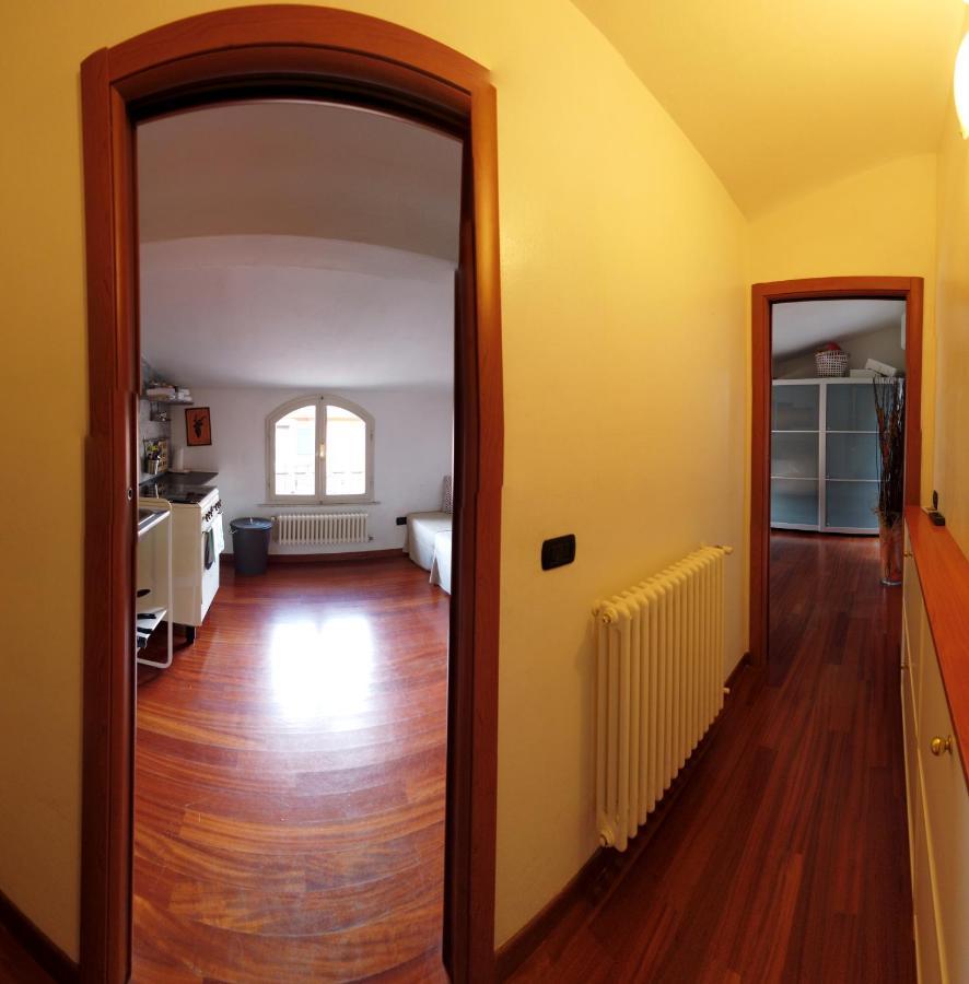 Stupenda Mansarda Centralissima, Finiture Di Lusso Каррара Экстерьер фото